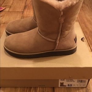 Ugg boots size 6.5